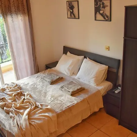 Raise Cosy Studio With Pool In Limassol Exterior photo